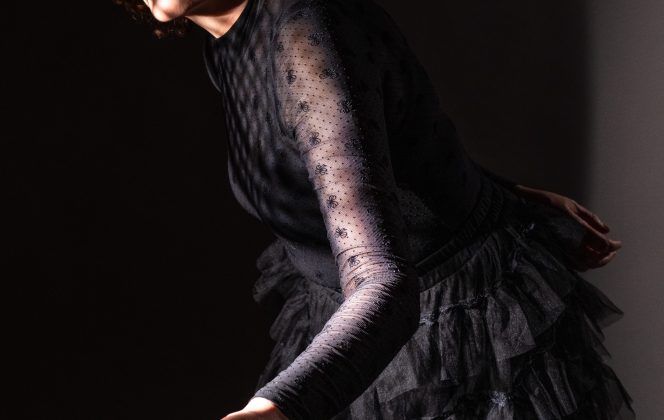 Mês Elas/Delas | Apresentação Musical: Ela, invisível