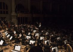 Orquestra Jovem do Estado com Cláudio Cruz, na Sala São Paulo.